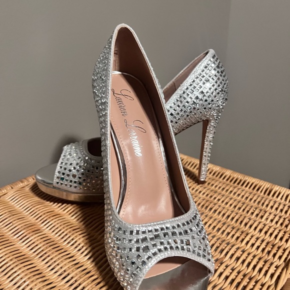 Lauren Lorraine Glittering Silver Heels - Picture 4 of 7